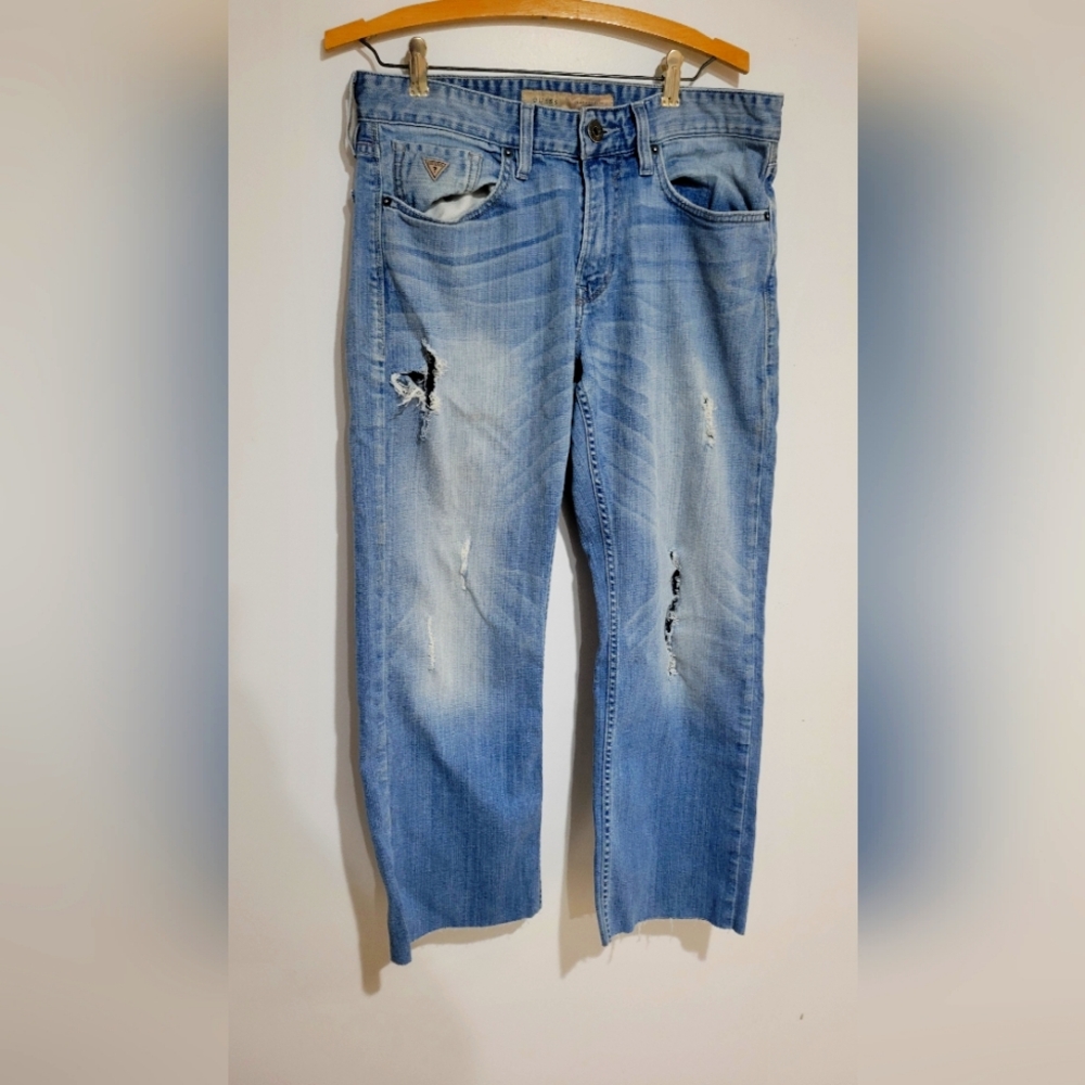  Guess Los Angeles 1981 Men Relaxed 31x30 Distressed Light Wash.